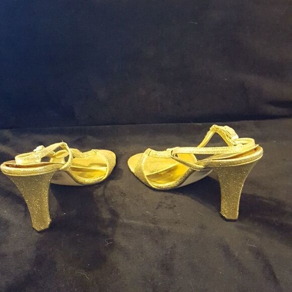 Gold glitter heels   - Picture 3 of 5